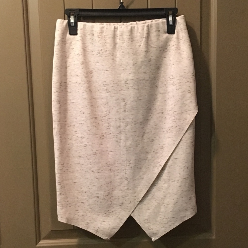 Bar Skirt